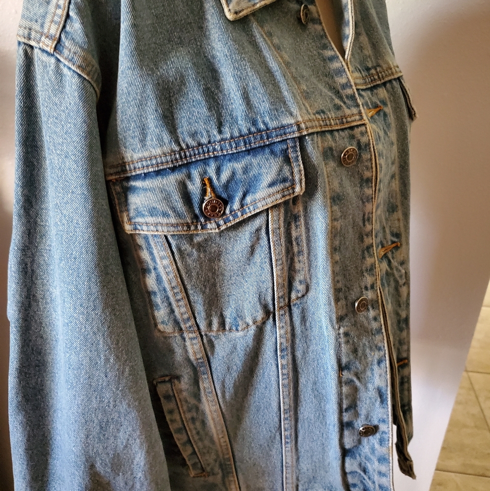 Jean Jacket - Picture 2 of 5